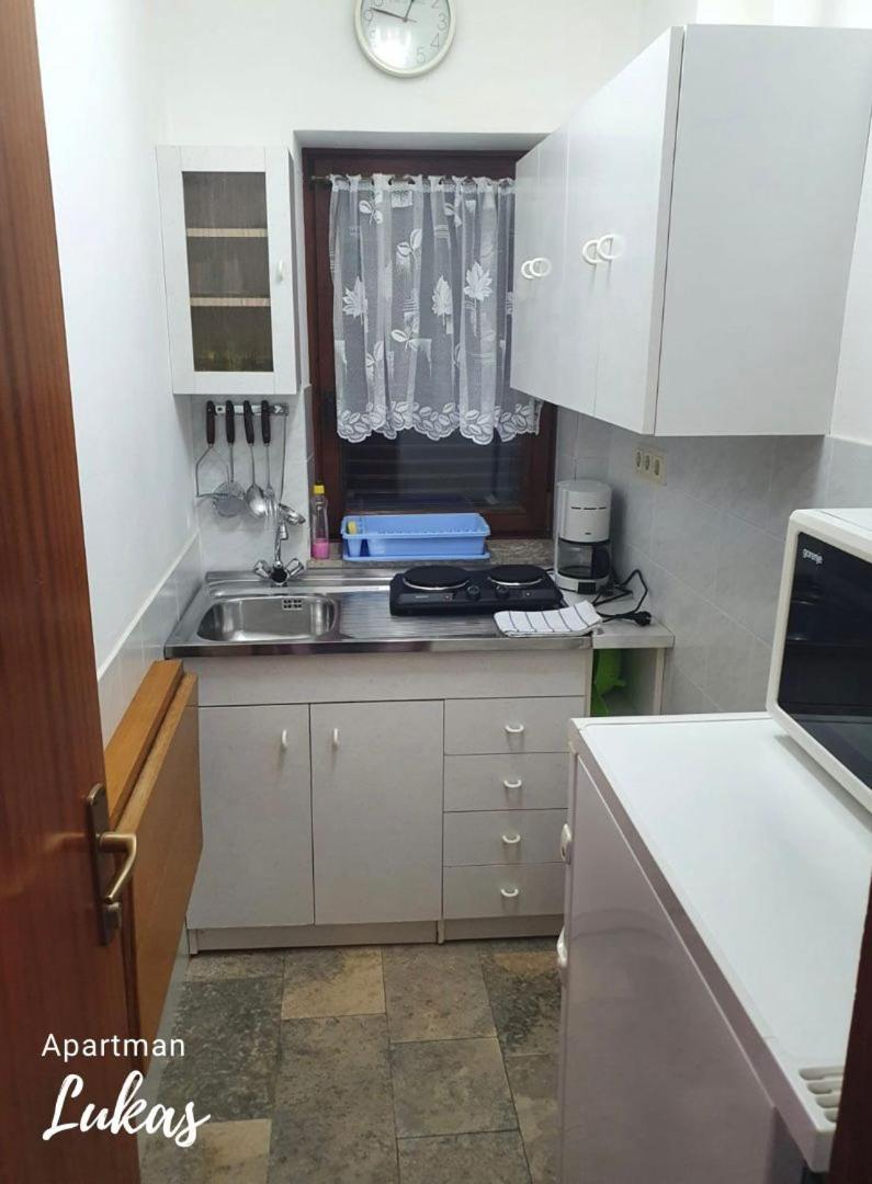 Apartmani Mazzarolli Jadranovo Værelse billede